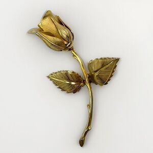 Vintage Giovanni Rose Pin Gold Tone Legend of  the Christmas Rose Brooch 60's